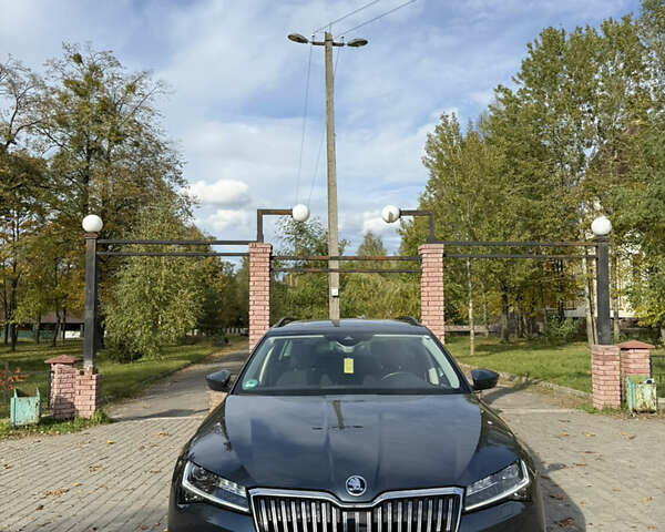 Серый Шкода Суперб, объемом двигателя 1.97 л и пробегом 196 тыс. км за 24300 $, фото 11 на Automoto.ua
