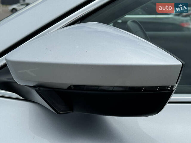 Шкода Суперб 2021 у Києві на Automoto.ua Сірий Шкода Суперб, об'ємом двигуна 1.97 л та пробігом 252 тис. км за 22300 $, фото 8 на Automoto.ua