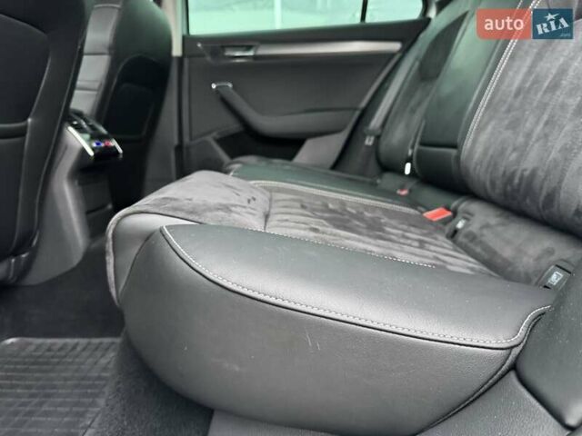 Серый Шкода Суперб, объемом двигателя 1.97 л и пробегом 253 тыс. км за 22500 $, фото 19 на Automoto.ua
