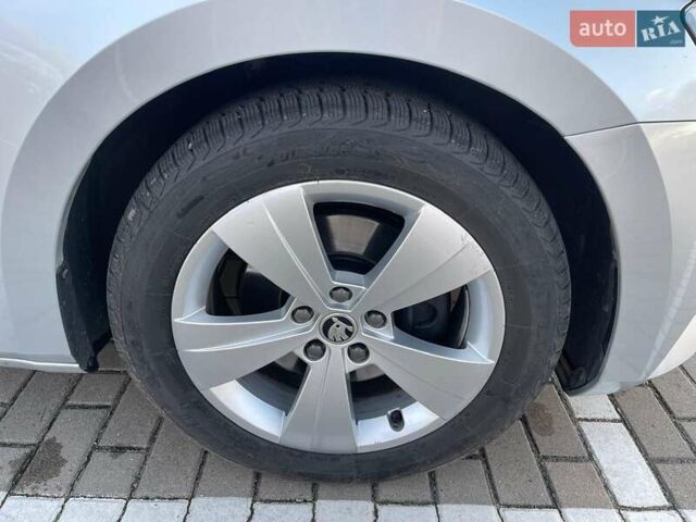 Серый Шкода Суперб, объемом двигателя 1.97 л и пробегом 273 тыс. км за 19200 $, фото 30 на Automoto.ua