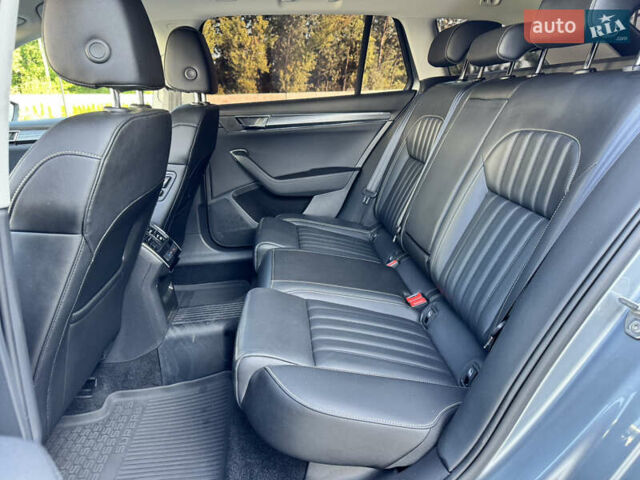 Серый Шкода Суперб, объемом двигателя 2 л и пробегом 183 тыс. км за 22900 $, фото 29 на Automoto.ua