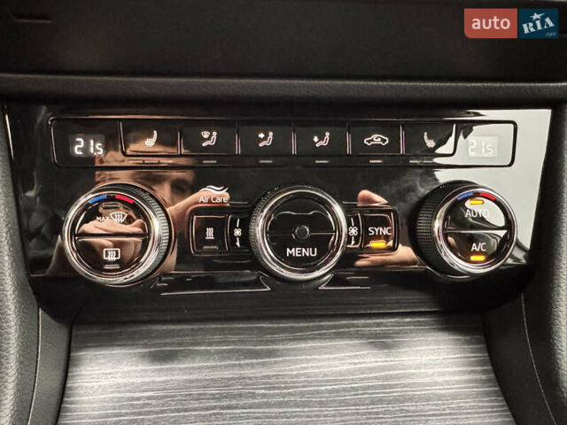 Серый Шкода Суперб, объемом двигателя 2 л и пробегом 183 тыс. км за 22800 $, фото 34 на Automoto.ua