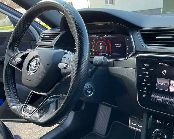 Шкода Суперб 2021 в Луцке на Automoto.ua Серый Шкода Суперб, объемом двигателя 1.97 л и пробегом 224 тыс. км за 28600 $, фото 33 на Automoto.ua