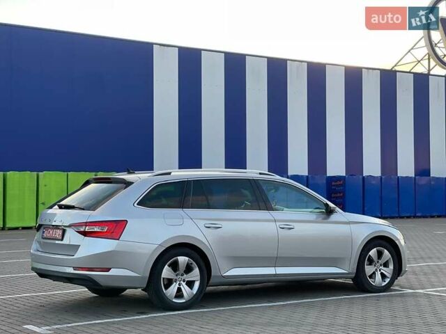 Серый Шкода Суперб, объемом двигателя 1.97 л и пробегом 273 тыс. км за 19200 $, фото 6 на Automoto.ua