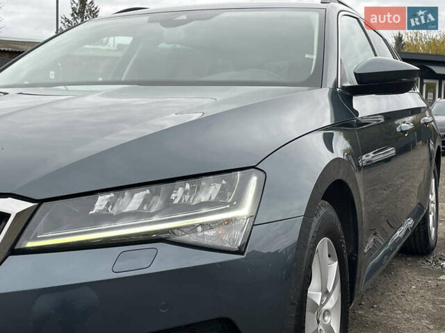 Шкода Суперб 2022 в Луцке на Automoto.ua Серый Шкода Суперб, объемом двигателя 1.97 л и пробегом 172 тыс. км за 20881 $, фото 10 на Automoto.ua