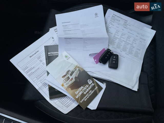 Шкода Суперб 2022 в Луцке на Automoto.ua Серый Шкода Суперб, объемом двигателя 1.97 л и пробегом 172 тыс. км за 20881 $, фото 67 на Automoto.ua