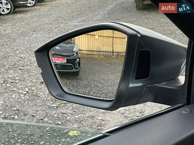 Шкода Суперб 2022 в Луцке на Automoto.ua Серый Шкода Суперб, объемом двигателя 1.97 л и пробегом 172 тыс. км за 20881 $, фото 16 на Automoto.ua