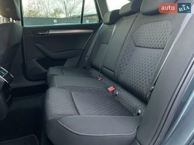 Шкода Суперб 2022 в Луцке на Automoto.ua Серый Шкода Суперб, объемом двигателя 1.97 л и пробегом 172 тыс. км за 20881 $, фото 23 на Automoto.ua