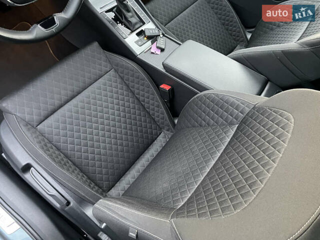 Шкода Суперб 2022 в Луцке на Automoto.ua Серый Шкода Суперб, объемом двигателя 1.97 л и пробегом 172 тыс. км за 20881 $, фото 21 на Automoto.ua