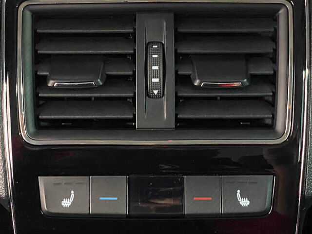 Серый Шкода Суперб, объемом двигателя 1.97 л и пробегом 195 тыс. км за 25550 $, фото 19 на Automoto.ua