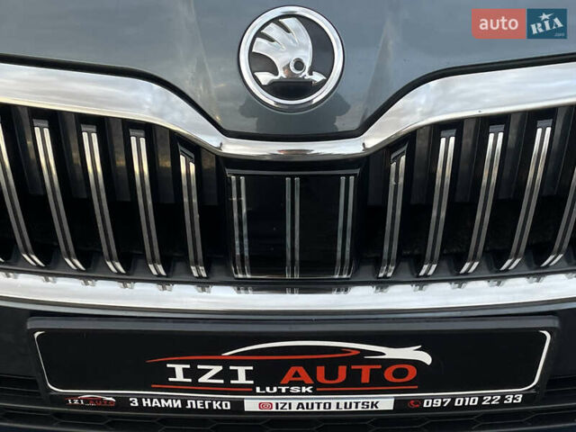 Шкода Суперб 2022 в Луцке на Automoto.ua Серый Шкода Суперб, объемом двигателя 1.97 л и пробегом 172 тыс. км за 20881 $, фото 14 на Automoto.ua