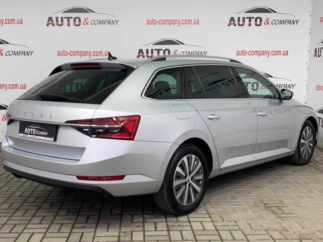 Сірий Шкода Суперб, об'ємом двигуна 2 л та пробігом 195 тис. км за 25550 $, фото 2 на Automoto.ua