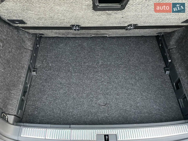 Шкода Суперб 2022 в Луцке на Automoto.ua Серый Шкода Суперб, объемом двигателя 1.97 л и пробегом 172 тыс. км за 20881 $, фото 30 на Automoto.ua