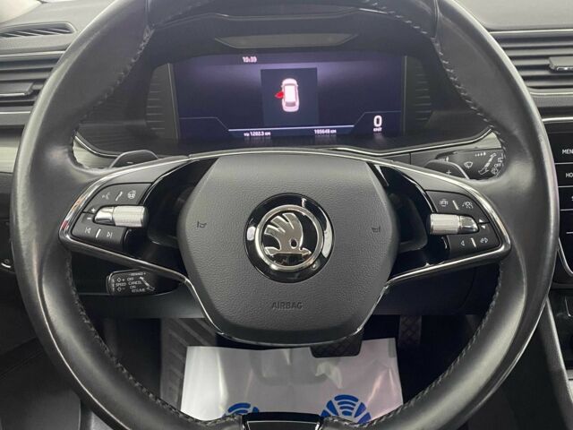 Сірий Шкода Суперб, об'ємом двигуна 2 л та пробігом 195 тис. км за 25550 $, фото 11 на Automoto.ua