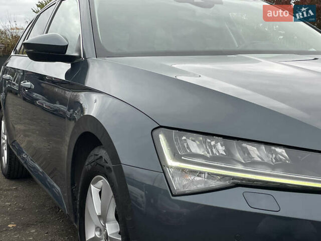 Шкода Суперб 2022 в Луцке на Automoto.ua Серый Шкода Суперб, объемом двигателя 1.97 л и пробегом 172 тыс. км за 20881 $, фото 9 на Automoto.ua