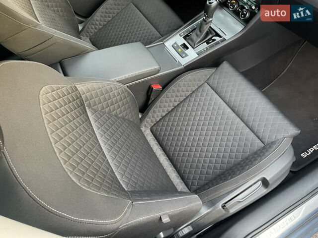Шкода Суперб 2022 в Луцке на Automoto.ua Серый Шкода Суперб, объемом двигателя 1.97 л и пробегом 172 тыс. км за 20881 $, фото 37 на Automoto.ua