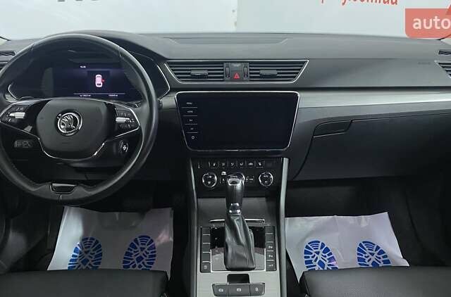 Сірий Шкода Суперб, об'ємом двигуна 1.97 л та пробігом 195 тис. км за 25550 $, фото 24 на Automoto.ua