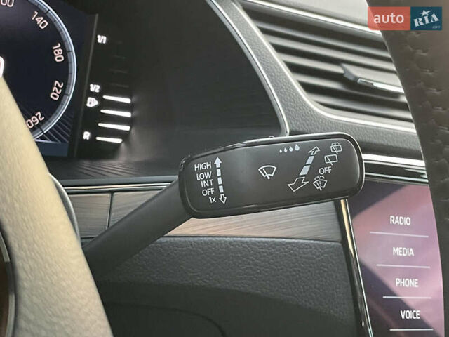 Шкода Суперб 2022 в Луцке на Automoto.ua Серый Шкода Суперб, объемом двигателя 1.97 л и пробегом 172 тыс. км за 20881 $, фото 46 на Automoto.ua
