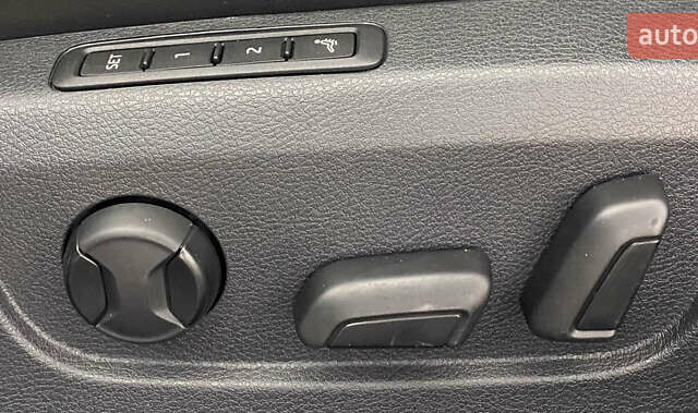 Серый Шкода Суперб, объемом двигателя 1.97 л и пробегом 195 тыс. км за 25550 $, фото 22 на Automoto.ua