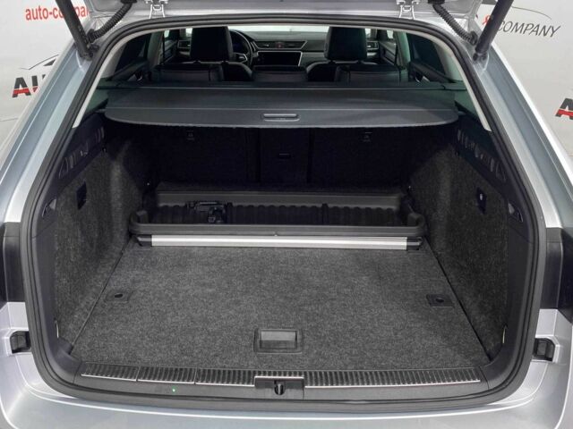 Сірий Шкода Суперб, об'ємом двигуна 2 л та пробігом 195 тис. км за 25550 $, фото 4 на Automoto.ua