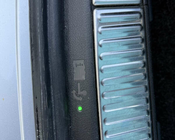 Серый Шкода Суперб, объемом двигателя 2 л и пробегом 162 тыс. км за 29500 $, фото 35 на Automoto.ua