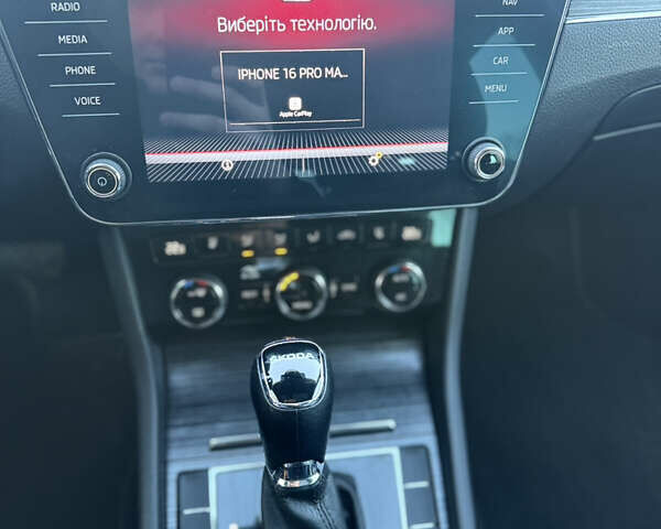 Серый Шкода Суперб, объемом двигателя 2 л и пробегом 162 тыс. км за 29500 $, фото 37 на Automoto.ua