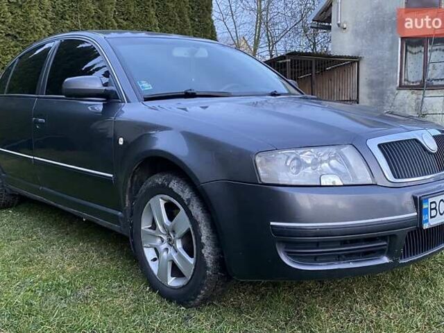 Серый Шкода Суперб, объемом двигателя 1.9 л и пробегом 474 тыс. км за 4500 $, фото 1 на Automoto.ua