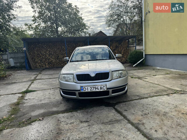 Сірий Шкода Суперб, об'ємом двигуна 2.8 л та пробігом 200 тис. км за 4299 $, фото 1 на Automoto.ua