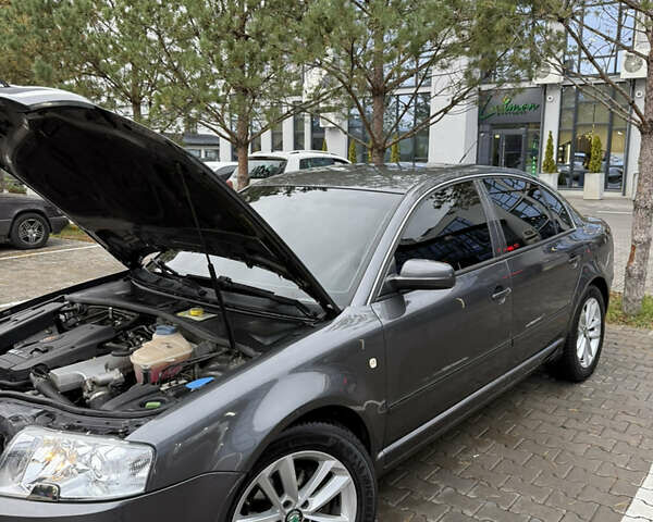 Сірий Шкода Суперб, об'ємом двигуна 1.78 л та пробігом 131 тис. км за 5200 $, фото 24 на Automoto.ua