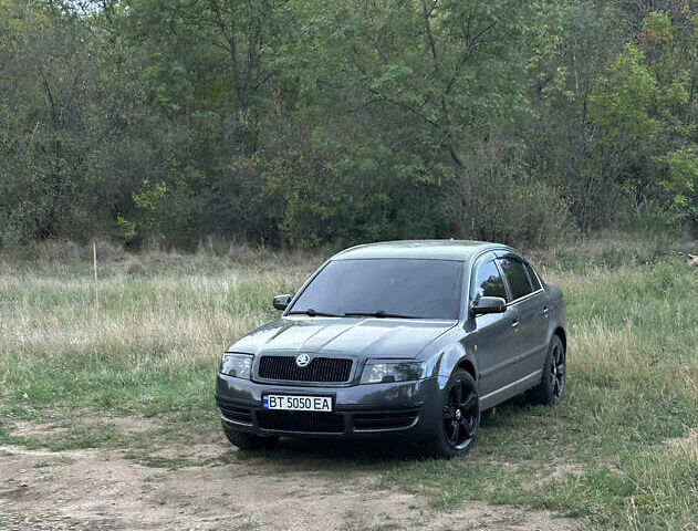 Сірий Шкода Суперб, об'ємом двигуна 1.9 л та пробігом 390 тис. км за 5600 $, фото 3 на Automoto.ua