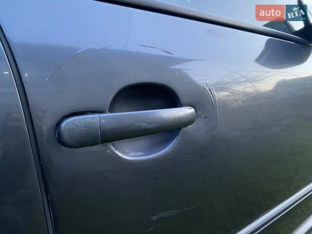 Серый Шкода Суперб, объемом двигателя 1.9 л и пробегом 474 тыс. км за 4500 $, фото 14 на Automoto.ua