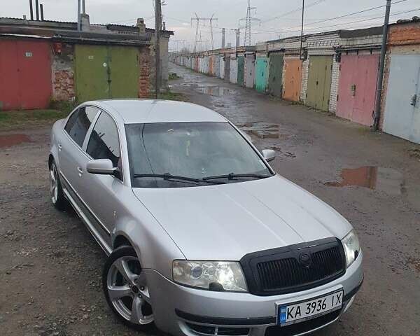 Сірий Шкода Суперб, об'ємом двигуна 2.5 л та пробігом 299 тис. км за 4700 $, фото 3 на Automoto.ua