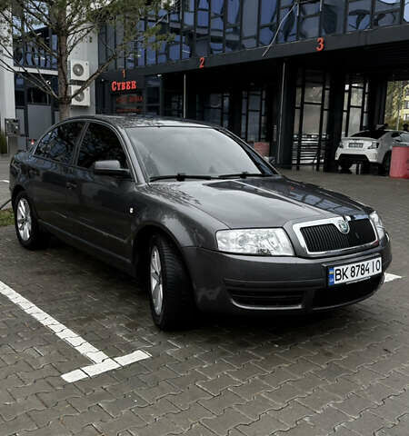 Сірий Шкода Суперб, об'ємом двигуна 1.78 л та пробігом 131 тис. км за 5200 $, фото 2 на Automoto.ua