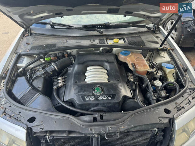 Шкода Суперб 2002 в Белой Церкве на Automoto.ua Серый Шкода Суперб, объемом двигателя 2.77 л и пробегом 300 тыс. км за 2999 $, фото 9 на Automoto.ua