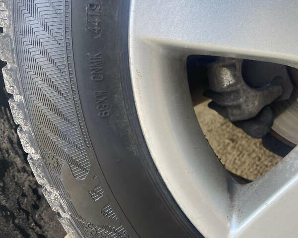 Серый Шкода Суперб, объемом двигателя 1.9 л и пробегом 320 тыс. км за 4000 $, фото 19 на Automoto.ua