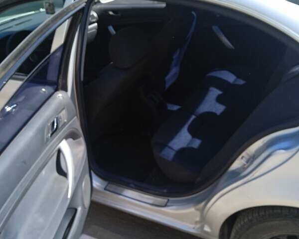 Серый Шкода Суперб, объемом двигателя 1.99 л и пробегом 530 тыс. км за 3600 $, фото 1 на Automoto.ua