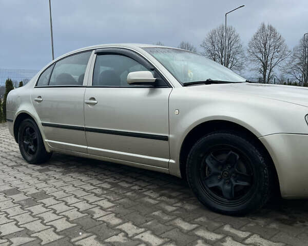 Серый Шкода Суперб, объемом двигателя 1.9 л и пробегом 480 тыс. км за 4555 $, фото 5 на Automoto.ua