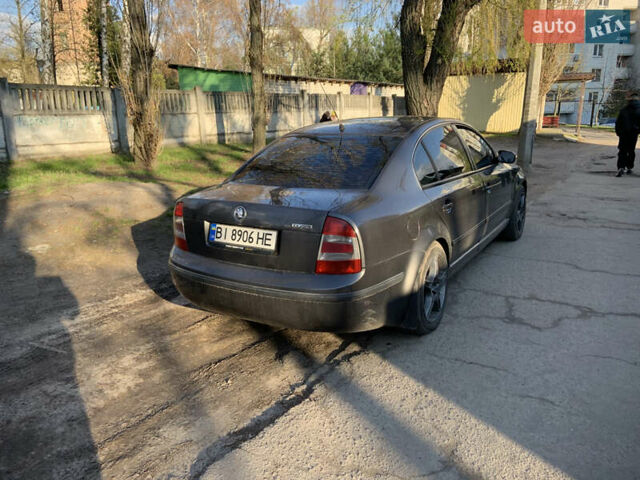 Серый Шкода Суперб, объемом двигателя 2.77 л и пробегом 282 тыс. км за 5300 $, фото 8 на Automoto.ua