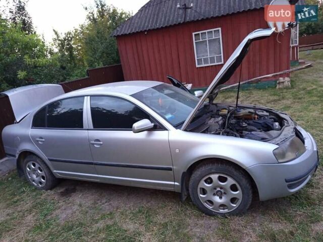 Серый Шкода Суперб, объемом двигателя 1.9 л и пробегом 180 тыс. км за 3000 $, фото 8 на Automoto.ua