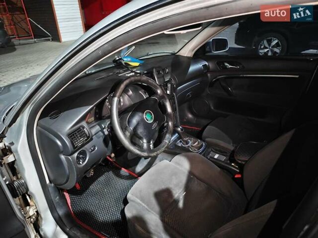 Шкода Суперб 2004 в Сумах на Automoto.ua Серый Шкода Суперб, объемом двигателя 1.78 л и пробегом 309 тыс. км за 4900 $, фото 4 на Automoto.ua