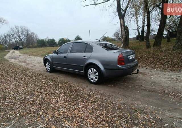 Сірий Шкода Суперб, об'ємом двигуна 2.5 л та пробігом 320 тис. км за 4750 $, фото 6 на Automoto.ua