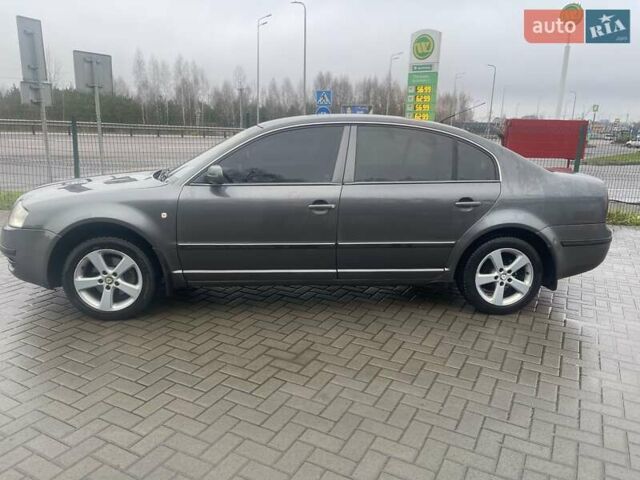 Серый Шкода Суперб, объемом двигателя 1.8 л и пробегом 260 тыс. км за 5300 $, фото 3 на Automoto.ua