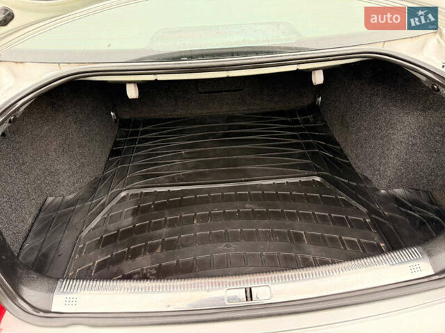 Сірий Шкода Суперб, об'ємом двигуна 1.8 л та пробігом 134 тис. км за 5999 $, фото 12 на Automoto.ua