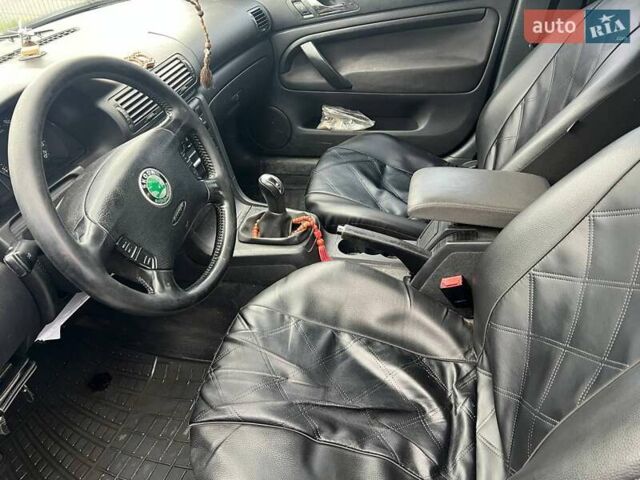 Серый Шкода Суперб, объемом двигателя 1.8 л и пробегом 260 тыс. км за 5300 $, фото 8 на Automoto.ua