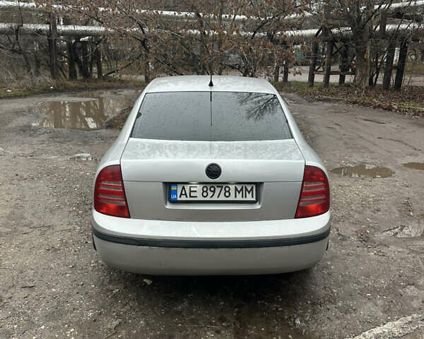 Серый Шкода Суперб, объемом двигателя 1.78 л и пробегом 324 тыс. км за 5300 $, фото 2 на Automoto.ua