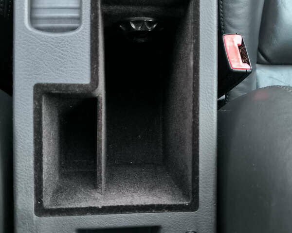 Шкода Суперб 2005 у Любомль на Automoto.ua Сірий Шкода Суперб, об'ємом двигуна 2.5 л та пробігом 290 тис. км за 5500 $, фото 35 на Automoto.ua