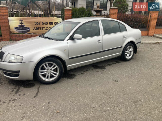 Сірий Шкода Суперб, об'ємом двигуна 1.9 л та пробігом 366 тис. км за 5200 $, фото 2 на Automoto.ua