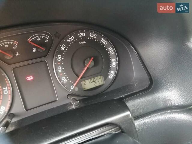 Серый Шкода Суперб, объемом двигателя 1.78 л и пробегом 215 тыс. км за 4750 $, фото 27 на Automoto.ua