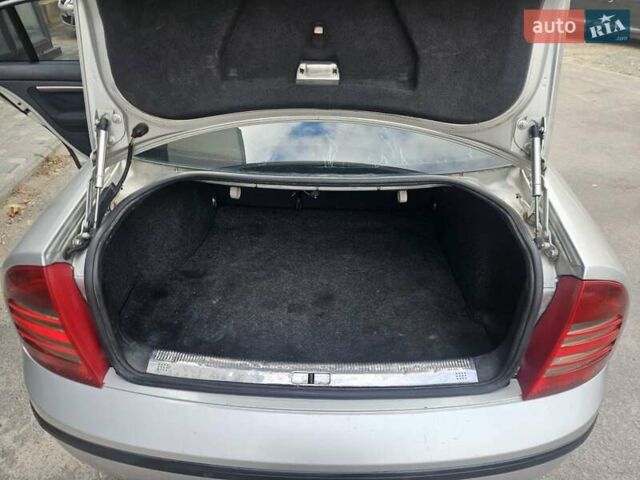 Серый Шкода Суперб, объемом двигателя 1.9 л и пробегом 281 тыс. км за 4200 $, фото 20 на Automoto.ua