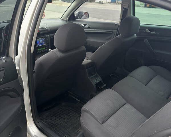 Серый Шкода Суперб, объемом двигателя 1.9 л и пробегом 250 тыс. км за 5099 $, фото 6 на Automoto.ua